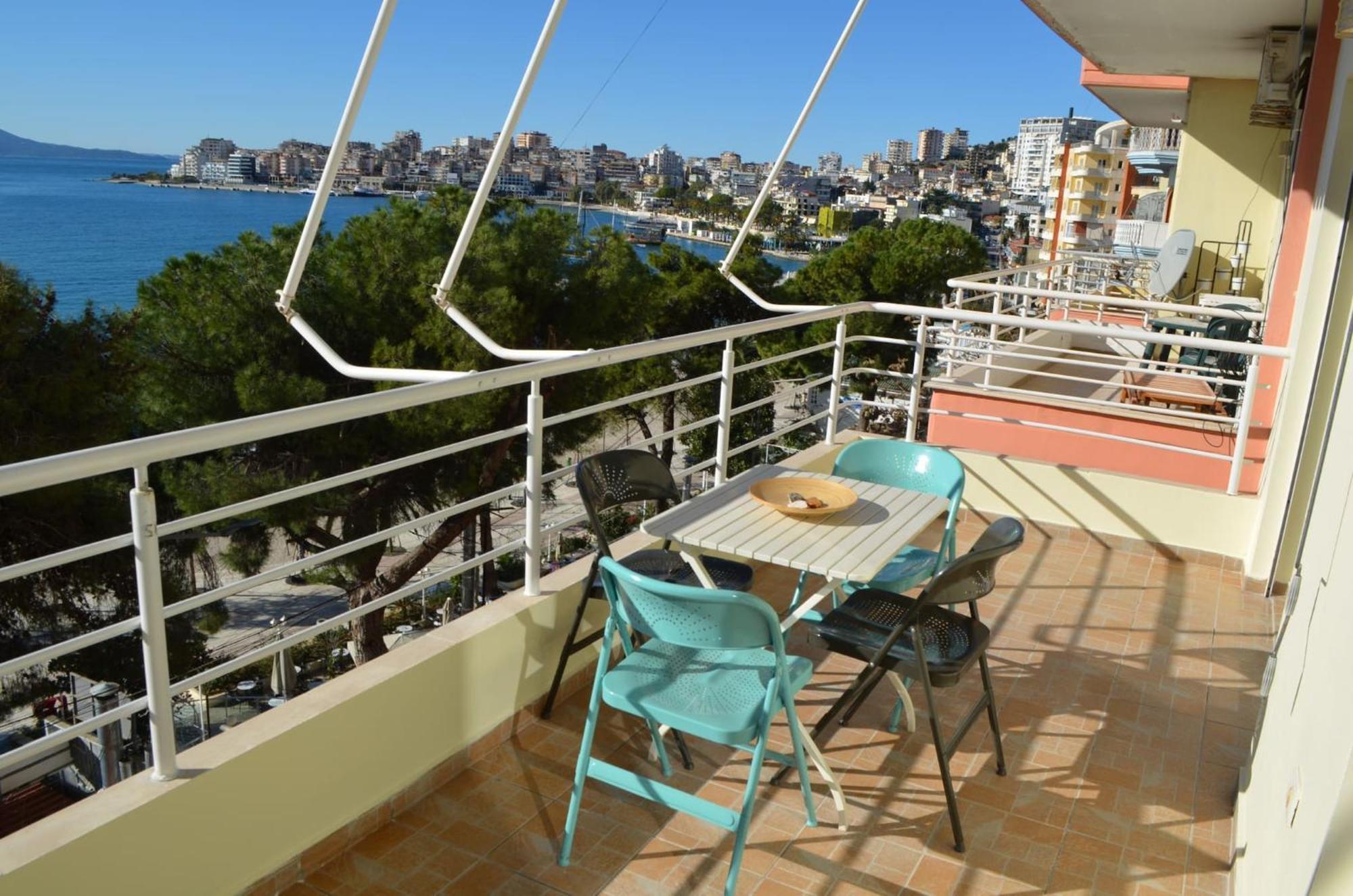 Saint Tropez Apartment Sarande Exterior photo